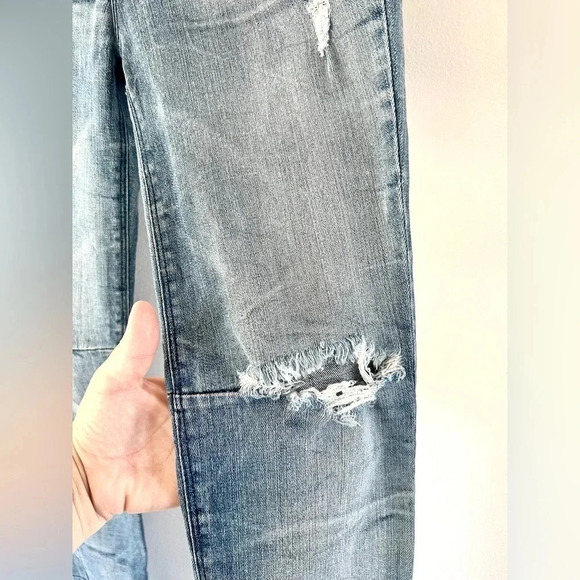 RtA Road to Awe Distressed Skinny Jeans Women's Size 26 - Picture 6 of 12